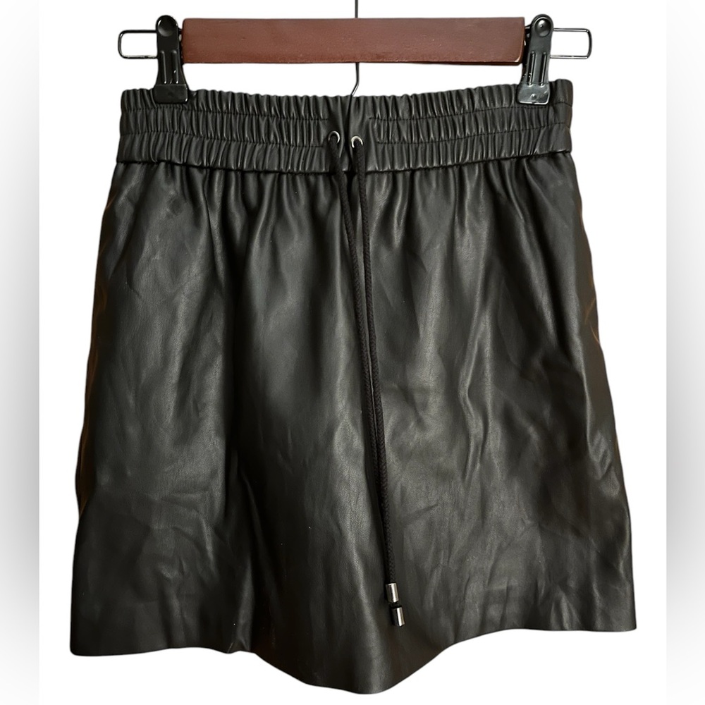 Topshop faux leather mini skirt - Picture 5 of 13